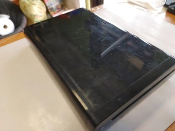 NINTENDO WII U 32 ГБ + ГЕЙМПАД + КОРОБКА + 2 ИГРЫ