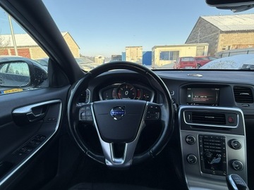 Volvo V60 I Kombi Facelifting 2.0 D4 DRIVE-E 181KM 2014 Volvo V60 2.0D4 Lift 2014r Xenon Led Nawigacja Alu, zdjęcie 7