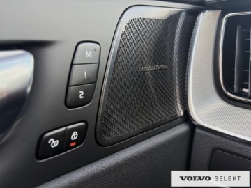 Volvo XC60 II Crossover Plug-In Facelifting 2.0 T8 455KM 2023 Volvo XC 60 T8 Plug-In 310 + 145 KM AWD Ultimate D, zdjęcie 30