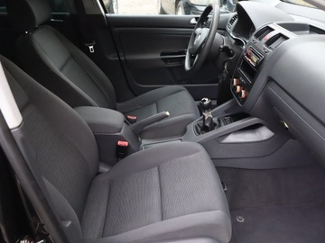Volkswagen Golf V Hatchback 1.6 i 102KM 2005 VW Golf 1.6, HAK, Klima, El. szyby, zdjęcie 8