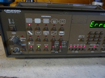 Grundig FarbGenerator FG70S/PLL