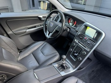 Volvo XC60 I SUV Facelifting 2.0 D3 136KM 2014 Volvo XC 60 2.0D D3 136KM Panorama El Klapa 5 cyl, zdjęcie 8