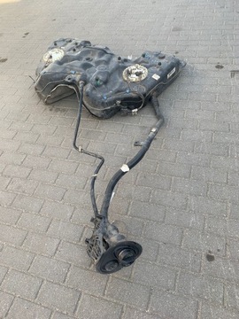 IDEAL KPL. ZBIORNIK PALIWA MERCEDES ML GLE W166 1
