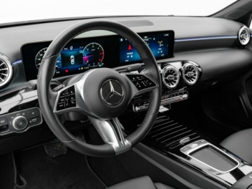 Mercedes Klasa A W177/V177 Sedan Facelifting 2.0 200d 150KM 2023 Mercedes A 200 GD8K606#200 d Progressive 8G-DCT, zdjęcie 5