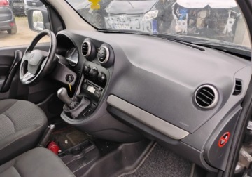Mercedes Citan W415 Tourer 1.5 109 CDI 90KM 2016 Mercedes-Benz Citan 2016r, 1.5 DCI. Lekko uszkodzony przod. Jezdzi. Faktur, zdjęcie 5
