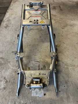 задняя рама хвостовая рама yamaha fz6 04-06