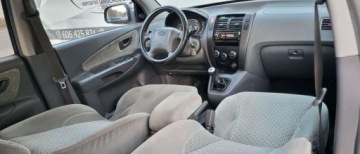 Hyundai Tucson I SUV 2.0 i 16V 141KM 2004 Hyundai Tucson 2.0 141 KM Gaz Klima bezwypadkowy Zarejestrowany 2.0 141KM, zdjęcie 14