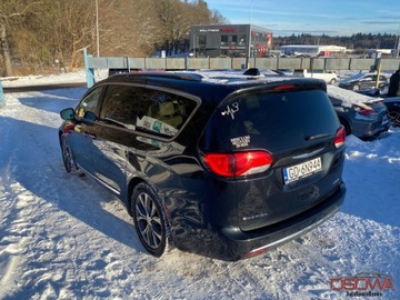 Chrysler Pacifica II 2017 Chrysler Pacifica 3.6 v6 najbogatsza wersja 7 os. Bez wkladu 1.rok gwaranc, zdjęcie 5