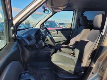 Fiat Doblo III Van 1.4 16v 95KM 2010 Fiat Doblo Benzyna z Niemiec - zarejestrowany, zdjęcie 7