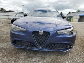 Alfa Romeo Giulia II 2019 Alfa Romeo Giulia Alfa Romeo Giulia, od ubezpieczyciela 2.0 Benzyna 280KM, zdjęcie 5