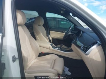 BMW X5 G05 2022 BMW X5 2022 BMW X5 SDRIVE40I 3.0 Benzyna 335KM, zdjęcie 11