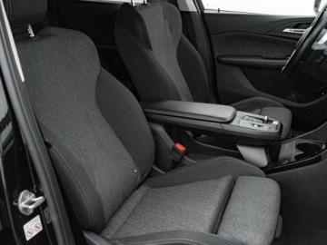 BMW Seria 2 G42-U06 Active Tourer 1.5 218i 136KM 2022 BMW 218 WND1828C#218i Ambient K.cof NAVI Podgrz.f, zdjęcie 31