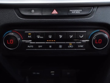 Kia XCeed Crossover 1.5 T-GDI 160KM 2021 Kia XCeed 1.5 T-GDI, Salon Polska, Serwis ASO, zdjęcie 12