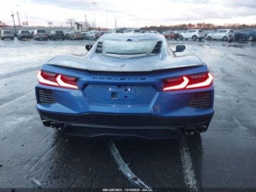 Chevrolet Corvette C7 2022 Chevrolet Corvette Stingray 2LT 2022 6.2 Benzyna 495KM, zdjęcie 4