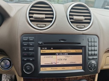Mercedes Klasa GL X164 Off-roader Facelifting 500 388KM 2011 MERCEDES GL550, 4Matic, 7 Miejsc,Bogate wyposażenie, Przebieg 182637 km, zdjęcie 34