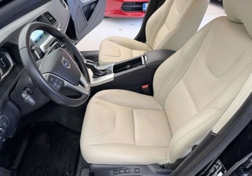 Volvo S60 II Sedan Facelifting 2.0 T5 DRIVE-E 245KM 2017 Volvo S60 S60 2.0 Benz 245 KM 2017r Warszawa 2.0 Benzyna 245KM, zdjęcie 6