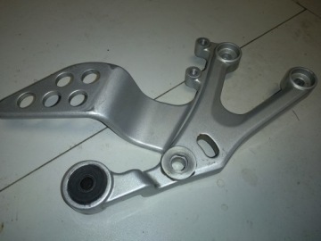 YAMAHA YZF 125 11r комплект правый передний водительский глушитель оригинальный монтаж