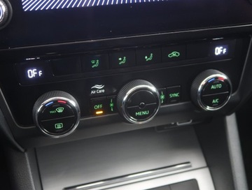 Skoda Octavia III Kombi Facelifting 2.0 TDI 150KM 2018 Skoda Octavia 2.0 TDI, Salon Polska, zdjęcie 12
