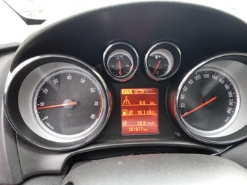 Opel Astra J Sedan 1.6 Twinport ECOTEC 115KM 2016 OPEL ASTRA 1,6-16V, zdjęcie 4