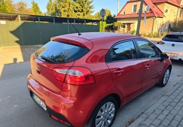 Kia Rio III Hatchback 3d 1.2 DOHC CVVT 85KM 2012 Kia Rio 2012r poj. 1248 86 KM Klimatyzacja 1.2 Benzyna 86KM, zdjęcie 7