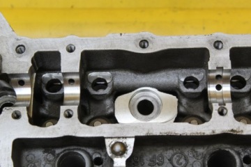 ГОЛОВКА ЦИЛИНДРА ПРАВАЯ SPRINTER 906 3.0 CDI R6420163601