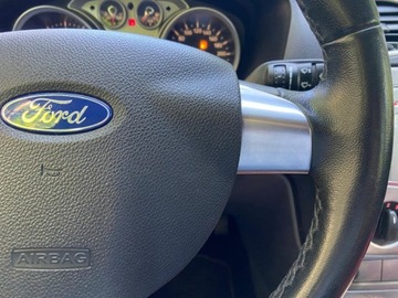 Ford Focus II Focus C-Max 1.6 i 16V Ti-VCT 115KM 2009 Ford Focus Ford Focus 1.6 Kombi Klimatyzacja KeyLess 1.6 Benzyna 116KM, zdjęcie 18