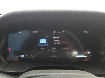 Jeep Grand Cherokee V 2023 Jeep Grand Cherokee Laredo 2023 3.6l 3.6 Benzyna 293KM, zdjęcie 9