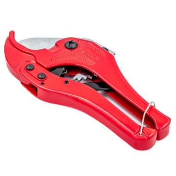 РЕЗАК ДЛЯ ТРУБ ИЗ ПВХ, ПЕКСА, ПП-Р, ПЭ ДЛЯ ТЯЖЕЛЫХ УСЛОВИЙ ЭКСПЛУАТАЦИИ