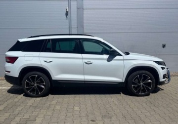Skoda Kodiaq I SUV 2.0 TSI 180KM 2017 Skoda Kodiaq 2.0 TSI 180KM DSG 4x4 Style Salon PL ASO I-wszy wlasciciel, zdjęcie 5