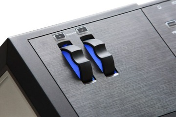 KURZWEIL PC 4 - Рабочая станция аранжировщика сценического фортепиано