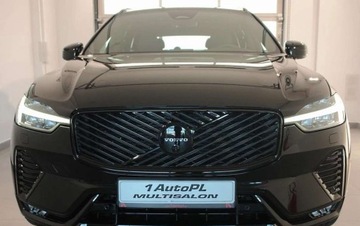 Volvo XC60 II Crossover Facelifting 2.0 B5 250KM 2025 Volvo XC 60 Volvo XC 60 B5 B AWD Ultra Black Edition 2.0 Hybryda 250KM