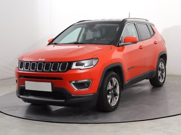 Jeep Compass II SUV 1.4 MultiAir 140KM 2017 Jeep Compass 1.4 MultiAir, Salon Polska, Skóra, zdjęcie 1