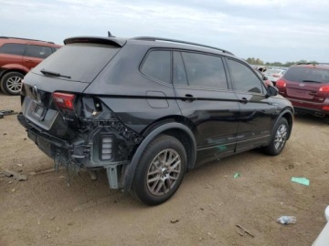 Volkswagen Tiguan III 2024 Volkswagen Tiguan SE R-Line Black 2024 2.0l 2.0 Benzyna 184KM, zdjęcie 3