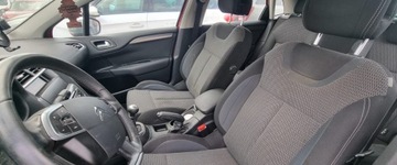 Citroen C4 II Hatchback 5d 1.6 e-HDi 114KM 2014 Citroen C4 2014r, 1.6HDI. Uszkodzony lewy przod. Jezdzi. 1.6 Diesel, zdjęcie 8