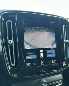 Volvo XC40 2021 Volvo XC 40 Volvo XC 40 T5 AWD Momentum 2.0 Benzyna 247KM, zdjęcie 16