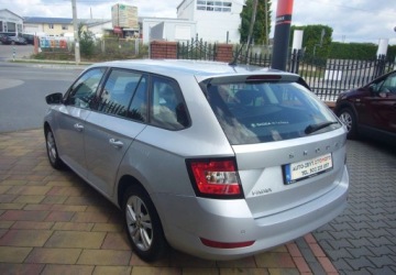 Skoda Fabia III Kombi Facelifting 1.0 TSI 110KM 2020 Skoda Fabia Skoda Fabia III Salon PL - serwis Benzyna 110KM, zdjęcie 8