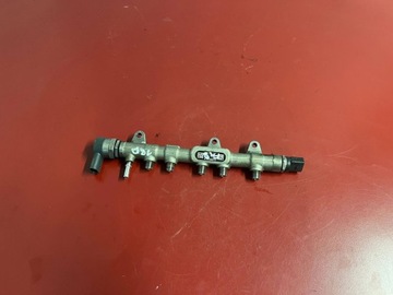 2016 BMW X1 F48 F49 Rozdzielacz paliwa 8514154