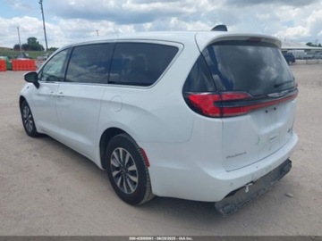Chrysler Pacifica II 2023 Chrysler Pacifica Hybrid Touring L, 2023r., 3.6L 3.6 Hybryda Plug-in 260KM, zdjęcie 3