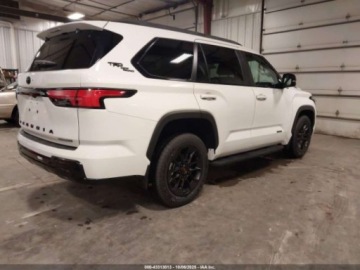 Toyota Sequoia II 2025 Toyota Sequoia Limited 2025 3.4l 3.4 Hybryda 437KM, zdjęcie 5