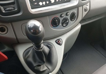 Renault Trafic II Kabina 2.0 dCi 115KM 2012 Renault Trafic Kupiony w Polsce - wersja Long - 9 foteli - 2,0 - 114 KM 2.0, zdjęcie 23