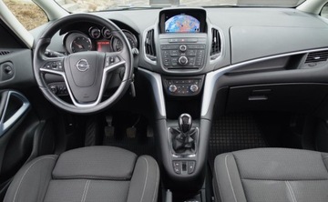 Opel Zafira C Tourer 1.6 CDTI ECOTEC 136KM 2015 Opel Zafira 1,6 CDTI 136 KM COSMO Nawigacja SUPER STAN 1.6 Diesel 136KM, zdjęcie 22