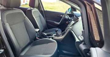 Opel Astra J Sedan 1.4 Turbo ECOTEC 140KM 2013 Opel Astra Lift 1.4 Turbo 140KM BiXenony Ledy NawiPL PółSkóra Grzana Kiera, zdjęcie 7