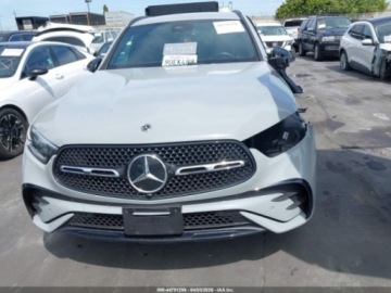 Mercedes GLC C254/X254 2025 Mercedes-Benz GLC 350E 4Matic 2025 2.0 Hybryda Plug-in 201KM, zdjęcie 7
