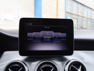 Mercedes GLA I Off-Roader Facelifting 1.6 200 156KM 2018 Mercedes GLA GLA 200, Salon Polska, Serwis ASO, zdjęcie 12