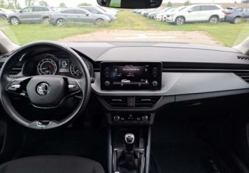 Skoda Scala Hatchback 1.0 TSI 110KM 2023 Skoda Scala Ambition 1.0 TSI 110 KM Czujniki Clima Benzyna 110KM, zdjęcie 14