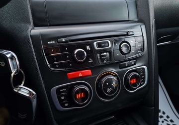 DS 4 I Hatchback (Citroen) 1.6 HDi 112KM 2013 Citroen DS4 Sliczny 1.6 HDi AUTOMAT Bogata Wersja ORYGINAL Zadbany 2014r S, zdjęcie 15