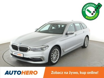 BMW Seria 5 G30-G31 Touring 530i 252KM 2018 BMW 530 4x4 automat skóra full LED navi panorama