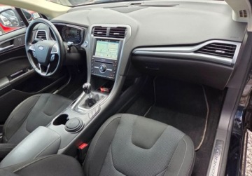 Ford Mondeo V Kombi 1.5 EcoBoost 160KM 2017 Ford Mondeo SW 1.5Benz 160KM LED 4xGrzane FoteleSzyba Parkasist Navi Faktu, zdjęcie 18