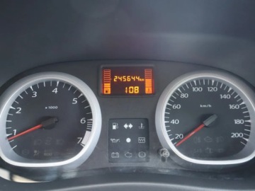 Dacia Duster I SUV 1.6 16V 105KM 2012 Dacia Duster 1.6 16V, GAZ, Klima, Parktronic,ALU, zdjęcie 10