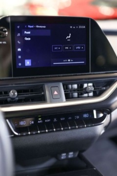 Lexus UX 2023 Lexus UX 200 GPF Pure 2WD 2.0 Benzyna 171KM, zdjęcie 34